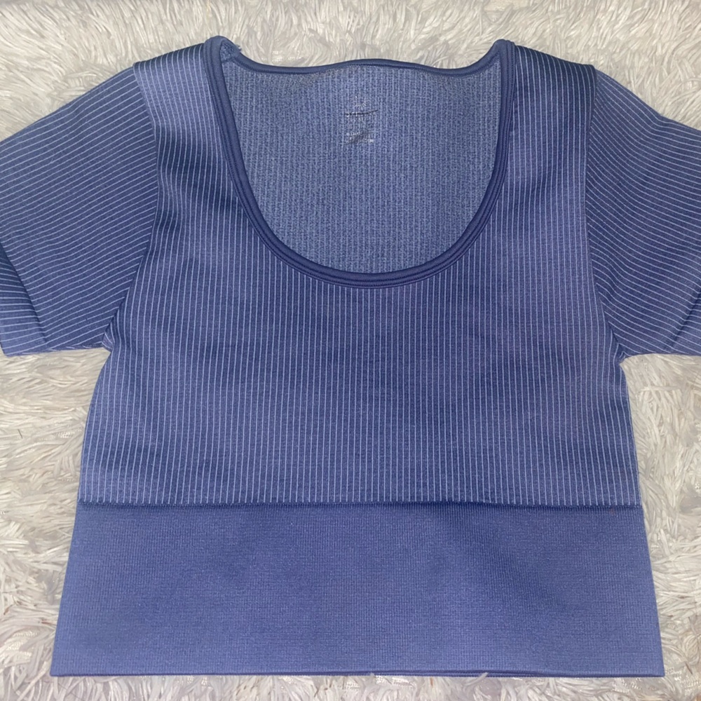 offline aerie cropped shirt